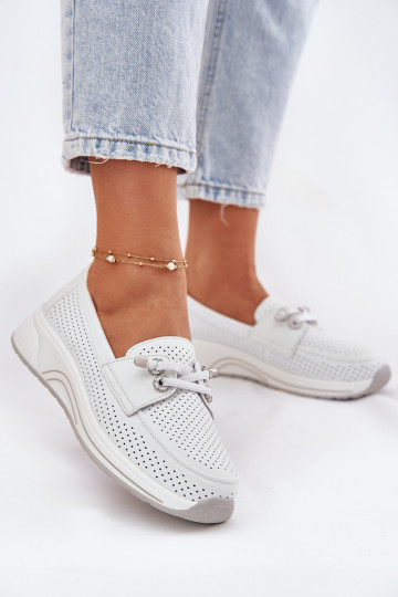 Peau chaussures Fabriqué en cuir naturel avec une plateforme Artiker 56C2101 couleur blanche