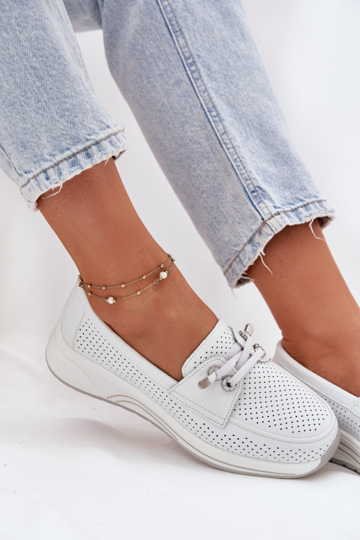 Peau chaussures Fabriqué en cuir naturel avec une plateforme Artiker 56C2101 couleur blanche