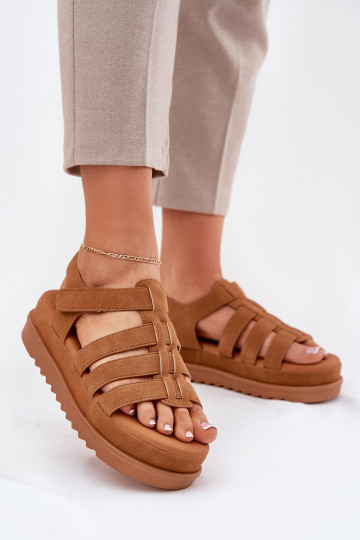 Chaussures pour femmes couleur brune avec plateforme en simili daim, « Filisenia » 2