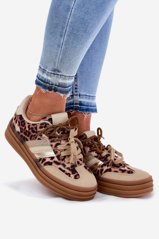 Chaussures modèle baskets Féminin avec une plateforme Z PodÀójnym Laçagem avec des motifs en fourrure de léopard beige Niteria