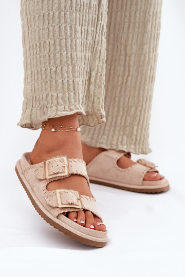 Pantoufles pour femmes avec boucles I Ozdobnym Obszyciem beige Visley