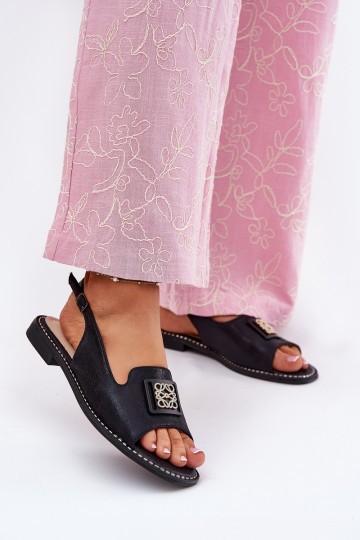 Style élégant Sandales pour femmes avec des talons larges avec des ornements S.Barski KV51-082 couleur noire