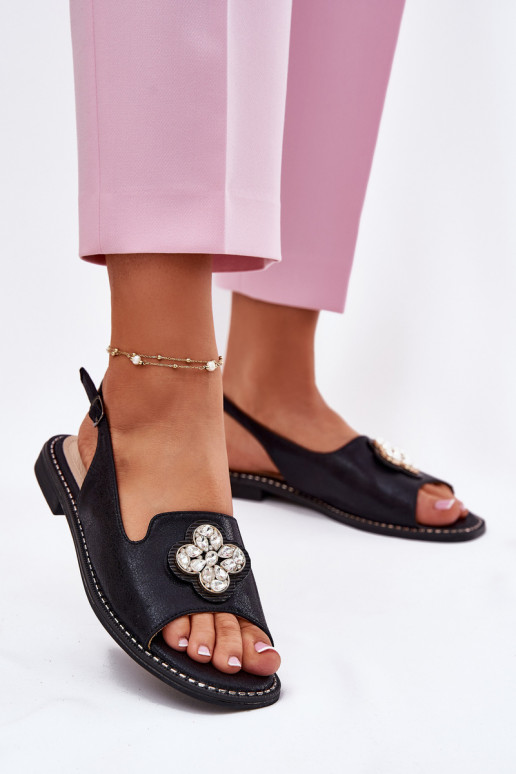 Sandales pour femmes avec des talons larges Avec des décorations Detalem S.Barski KV51-080 couleur noire Sandales pour femmes avec des talons larges Avec des décorations Detalem S.Barski KV51-080 couleur noire