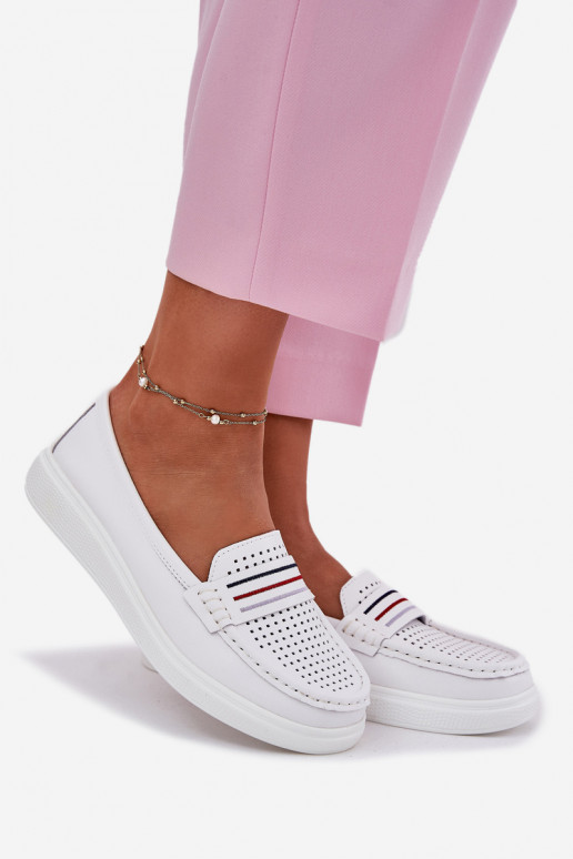 Peau mocassins pour femmes couleur blanche Dovema