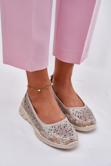 Peau avec des éléments ajourés  Ballerines couleur dorée Leaneila