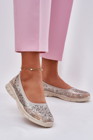 Peau avec des éléments ajourés  Ballerines couleur dorée Leaneila 2