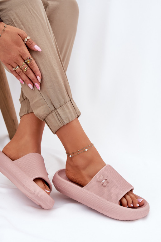 Pantoufles légères Pantoufles pour femmes avec une plateforme Avec l ours Vinceza 75210 couleur rose