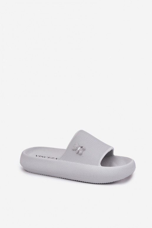 Pantoufles légères Pantoufles pour femmes avec une plateforme Avec l ours Vinceza 75210 couleur grise