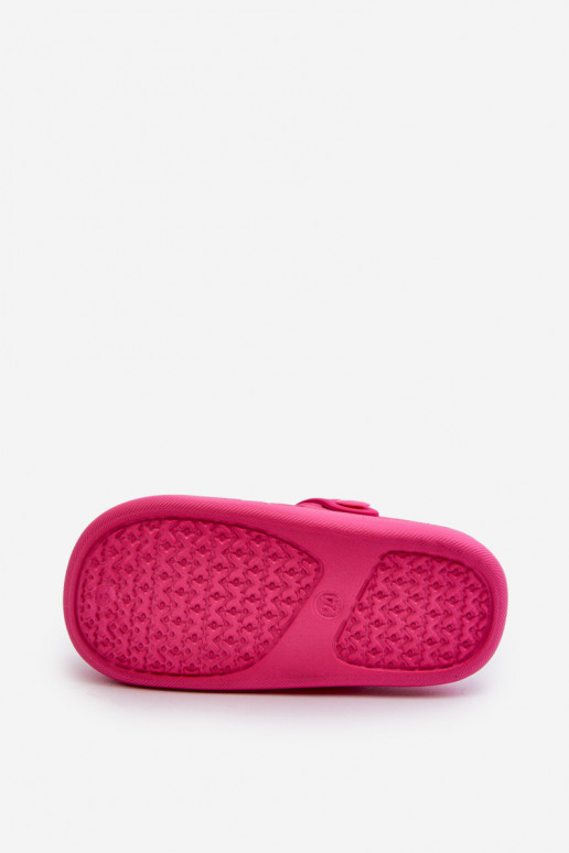Chaussons Puéril Pantoufles légères avec des ornements couleur rose Opleja