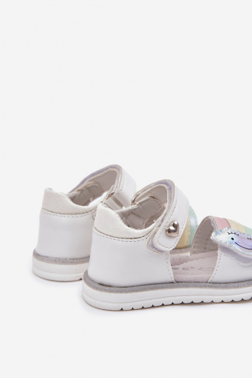 Sandales pour enfants avec attaches adhésives couleur blanche Orailla Sandales pour enfants avec attaches adhésives couleur blanche Orailla