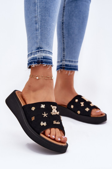 Chaussons pour femmes en noir en daim avec boucles, Vinceza 66741 2