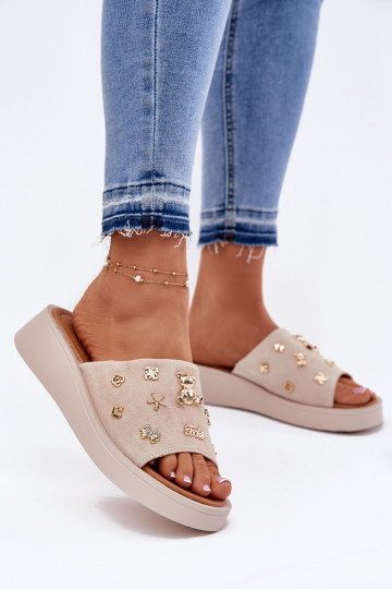 Chaussons femme en daim Z Przypinkami Vinceza 66741 beige