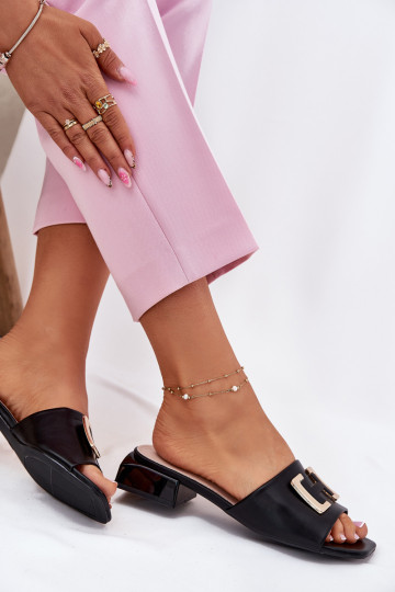 Chaussons élégants pour femmes en noir avec talon et détails dorés, Vinceza 62229