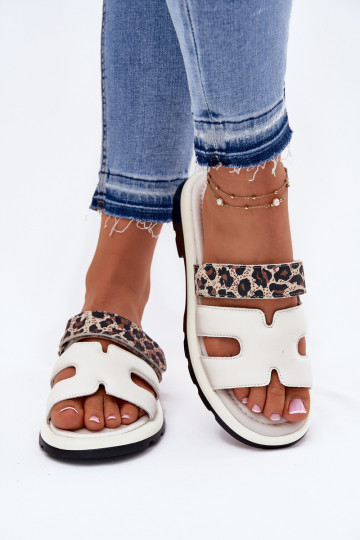 Chaussons en cuir femmes couleur ivoire avec fermeture adhésive et motif léopard, Vinceza 66769