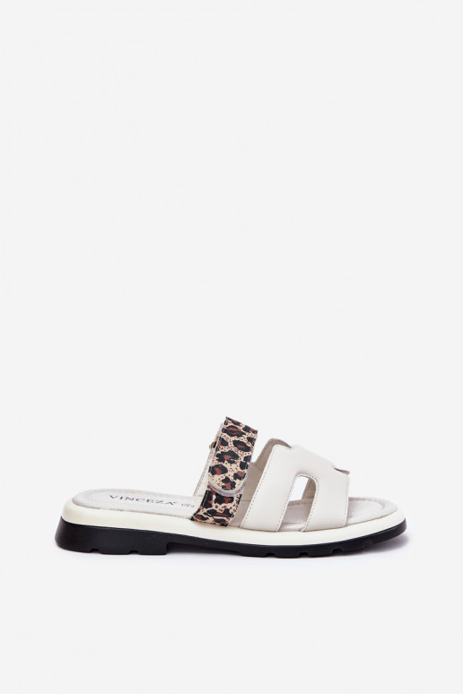 Pantoufles en cuir Féminin Z avec fermoir adhésifem avec des motifs en fourrure de léopard Vinceza 66769 couleur ivoire Pantoufles en cuir Féminin Z avec fermoir adhésifem avec des motifs en fourrure de léopard Vinceza 66769 couleur ivoire