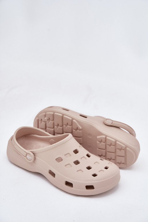 Pantoufles pour femmes Pantoufles légères LEMIGO 806 beige