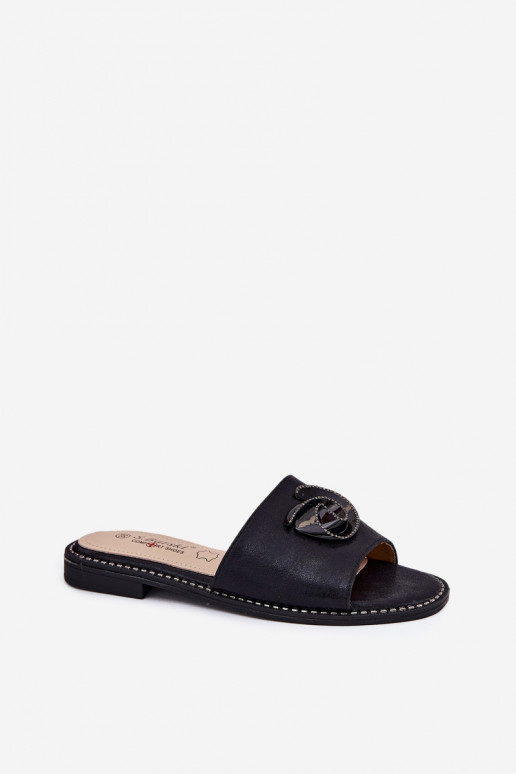 Pantoufles pour femmes avec des talons larges Avec des décorations Detalem KV51-007 couleur noire Pantoufles pour femmes avec des talons larges Avec des décorations Detalem KV51-007 couleur noire