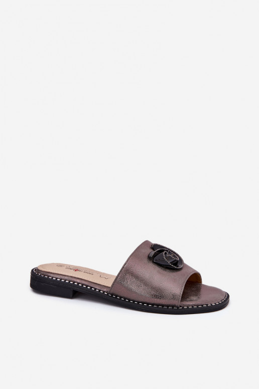 Pantoufles pour femmes avec des talons larges Avec des décorations Detalem KV51-007 couleur grise Pantoufles pour femmes avec des talons larges Avec des décorations Detalem KV51-007 couleur grise