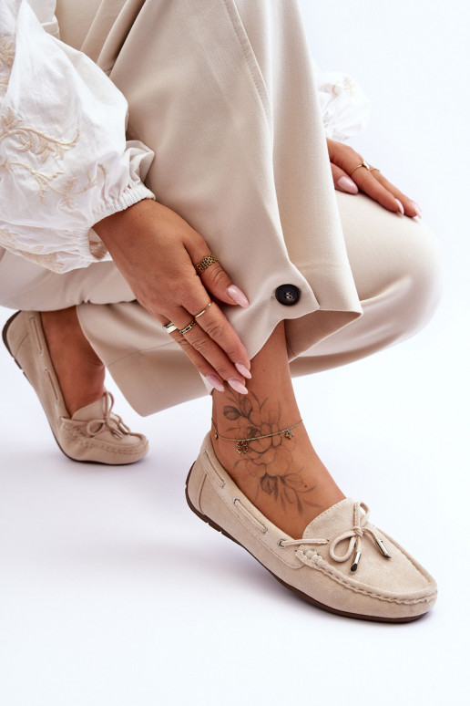 Mocassins élégants en daim beige Si Passione