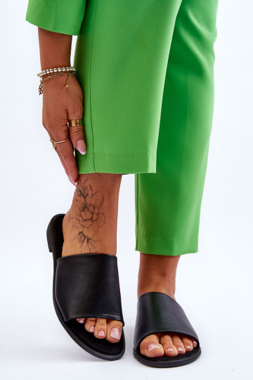 Chaussons en cuir à semelle plate pour femmes de couleur cerise noire