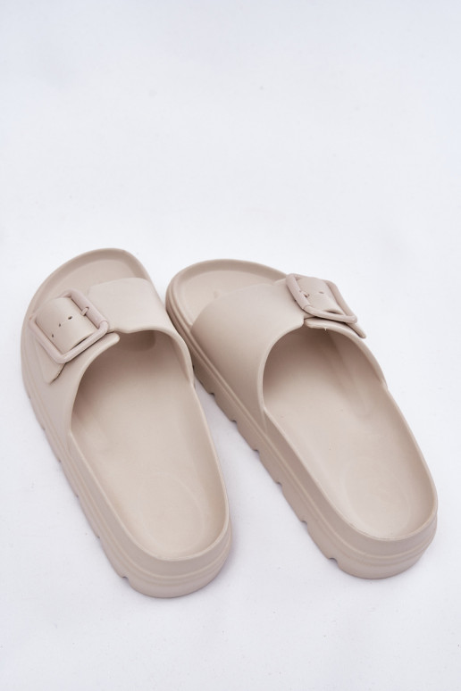 Pantoufles pour femmes Pantoufles légères avec une plateforme avec boucles beige Viasara Pantoufles pour femmes Pantoufles légères avec une plateforme avec boucles beige Viasara