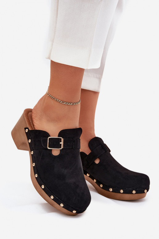 Chaussons Sabots Féminin avec des talons avec boucles couleur noire Veldexina Chaussons Sabots Féminin avec des talons avec boucles couleur noire Veldexina