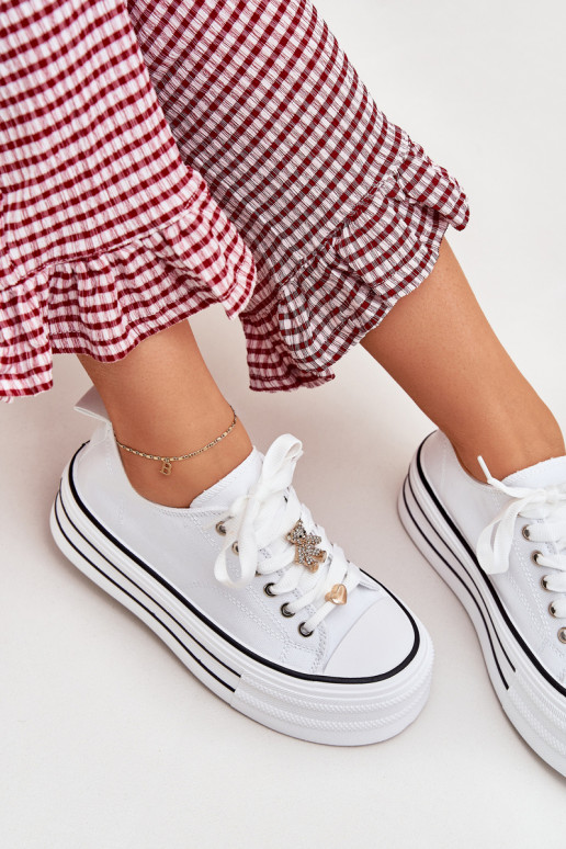 Chaussures de loisirs avec une plateforme Ze couleur doréemi Przypinkami couleur blanche Fiorina