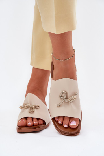 Pantoufles pour femmes avec des talons larges Avec des décorations DANSiązaniem beige Norela 2