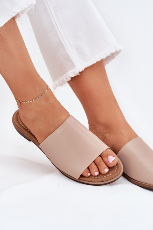 Féminin La peau est lisse Chaussons beige Cerise Féminin La peau est lisse Chaussons beige Cerise