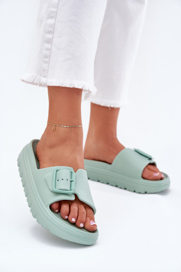 Pantoufles pour femmes Pantoufles légères avec une plateforme avec boucles couleur verte Viasara 2