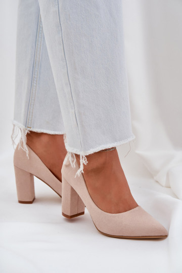 Souliers à talons de... 2