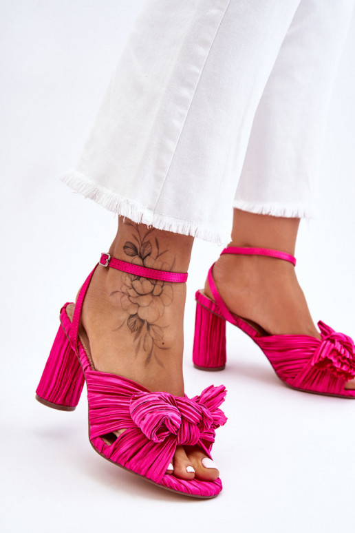 sandales à la mode avec des rubans avec des talons couleur rose Callum sandales à la mode avec des rubans avec des talons couleur rose Callum