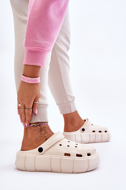 Tongs type Crocs avec plateforme surélevée beige Beckett