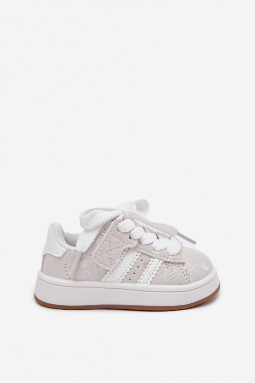 baskets Chaussures modèle baskets Puéril avec des coeurs couleur blanche Mirelle baskets Chaussures modèle baskets Puéril avec des coeurs couleur blanche Mirelle