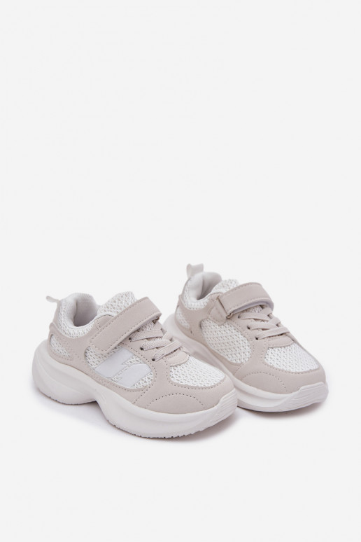baskets Chaussures modèle baskets Puéril avec attaches adhésives couleur blanche Selinea baskets Chaussures modèle baskets Puéril avec attaches adhésives couleur blanche Selinea