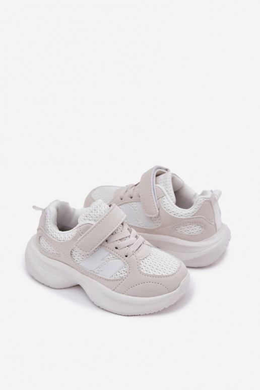 baskets Chaussures modèle baskets Puéril avec attaches adhésives couleur blanche Selinea baskets Chaussures modèle baskets Puéril avec attaches adhésives couleur blanche Selinea