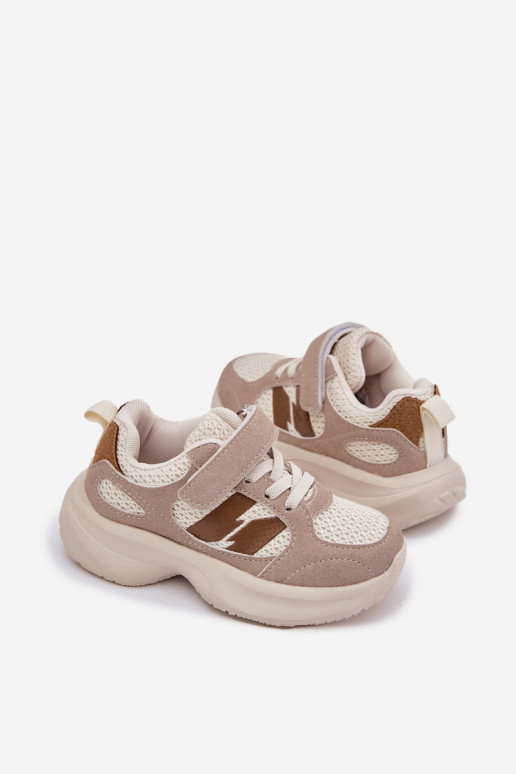 baskets Chaussures modèle baskets Puéril avec attaches adhésives beige Selinea