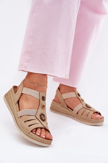 Sandales pour femmes sur plateforme avec jolis détails Inblu RV000015 couleur sable