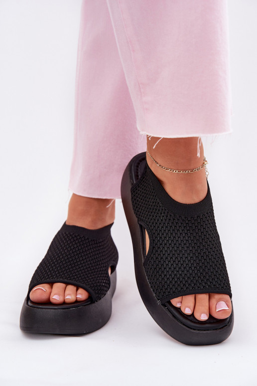 Sandales pour femmes avec une plateforme couleur noire Kavira
