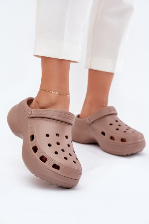 Pantoufles légères Pantoufles pour femmes avec des semelles massives à la mode Big Star RR274A121 beige