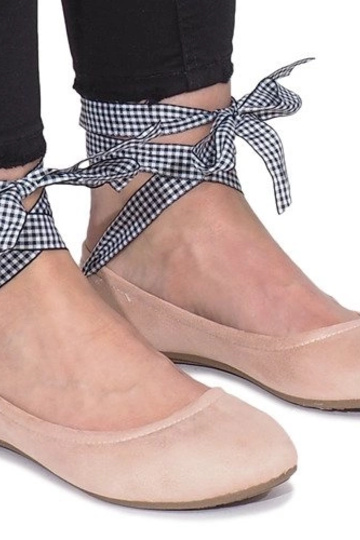 Chaussures noires avec perles, 588C-12A