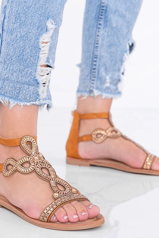 Sandales brun clair ornées de...