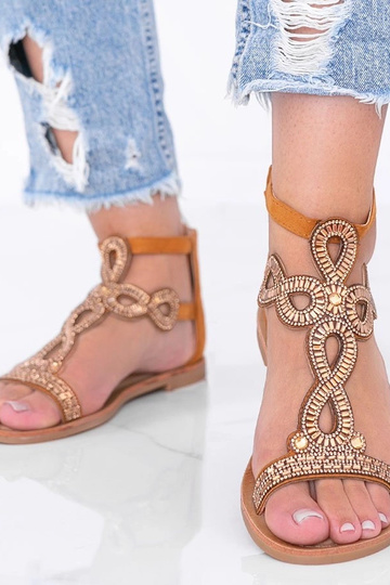 Sandales brun clair ornées de cristaux de zircon, « Cersi » 2