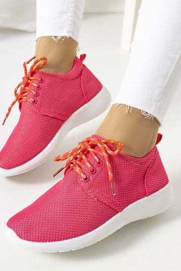 Chaussures de sport roses,...