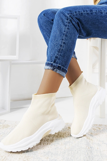 Baskets de sport hautes couleur sable, « Melissa » 2