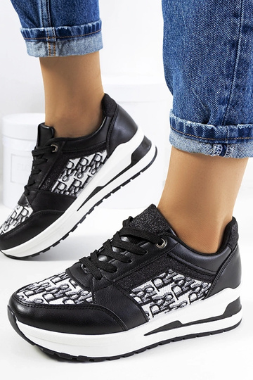 Baskets de sport noires à semelle épaisse et lacets Aloisia