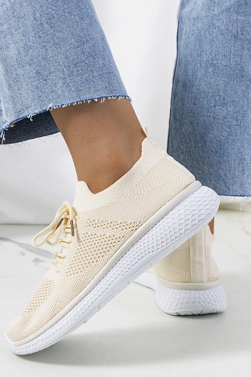 Baskets de sport beiges de Michael Baskets de sport beiges de Michael