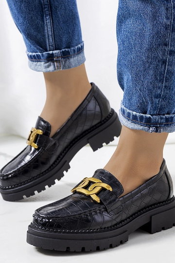 Mocassins noirs à semelle haute, « Zanen »