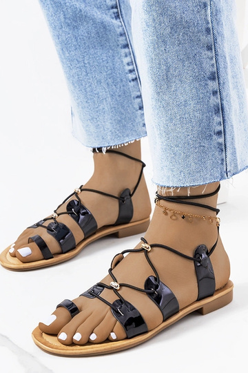 Sandales Albertis en cuir verni noir