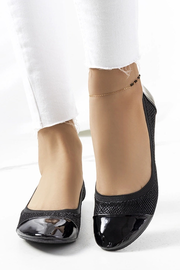 Ballerines noires pour...